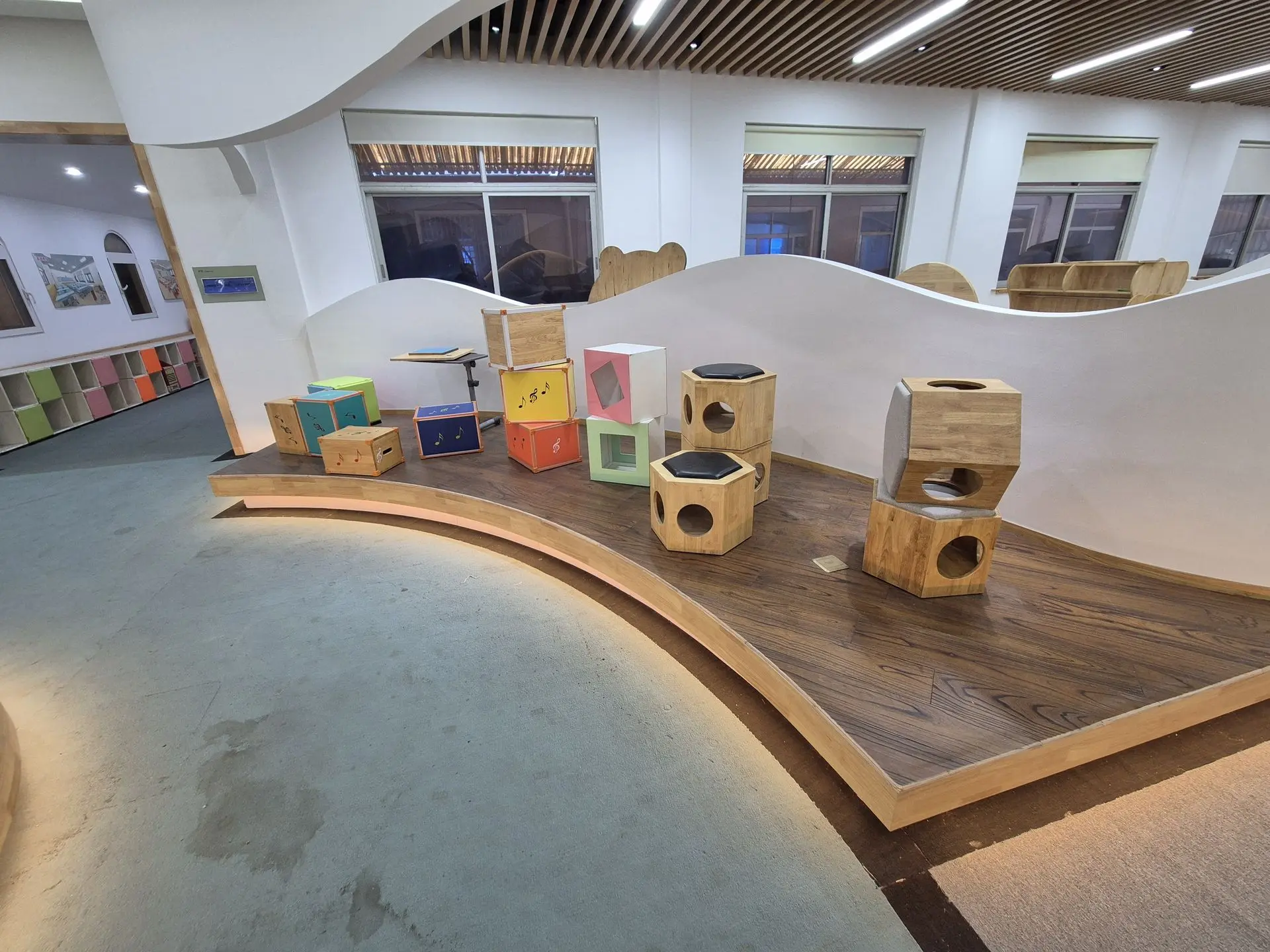 Modern Kindergarten sitting arrangement furniture